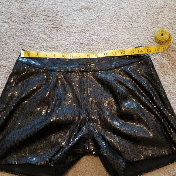 Express Black Sequin Shorts, Size 2 - Picture 10 of 14